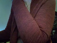 I am a calm, sensual woman who loves atmosphere and tension that slowly builds. In my room, everything is about the experience — soft touches, refined details, and the power of the unspoken.
For me, true seduction lies in mystery: not in what you see at first glance, but in what you feel. Here there is no rush, only a place where fantasy and reality gently meet.
Visitors come to me for calm, connection, and a subtle thrill that lingers. Not a show, but an experience: elegant, feminine, and unforgettable.