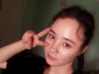 free chat AislyFollin