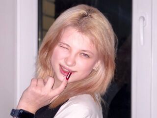 free adult cam DaisySponholz