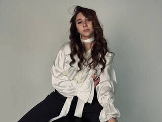 nude webcamgirl DayleJageman