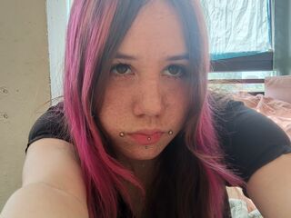 closeup web cam GenesisLogins