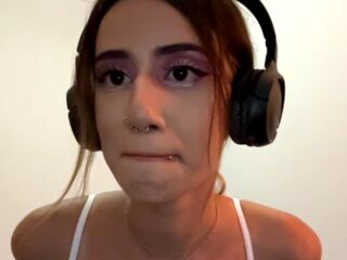 bedroom livesex JulySapphire