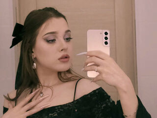 online chat KaisaJenner