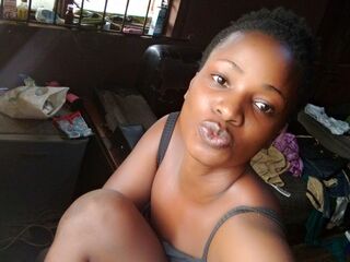 free liveshow LuluWilde