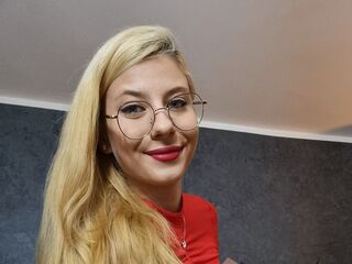 naughty camgirl MarryMenedez