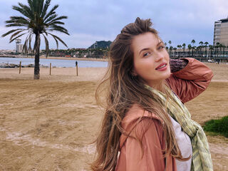 cam girl video chat QuinnTakara