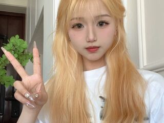 webcamgirl SayukiErika