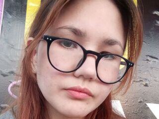 masturbating cam girl SilvanaTopps