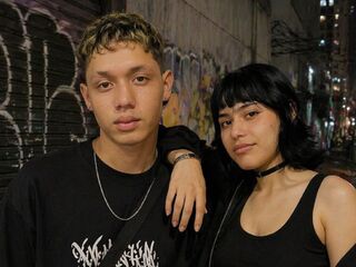 live camgirl fucked in tight asshole AxelAndCloe