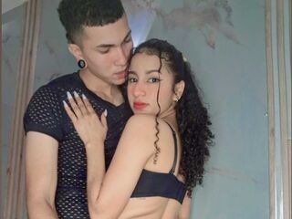 chat show LianAndCharlotte