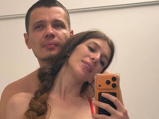 jasmin blowjob live cam MissAndKis