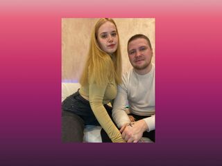 live webcam couple blowjob ToniSara