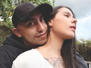 live couple web cam VeronicaandAlan