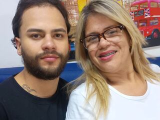 camcouple chatroom VioletaAndNeil