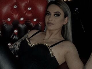 camgirl bdsm live show LexiShort