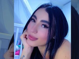 camgirl playing with dildo AdelaMartins