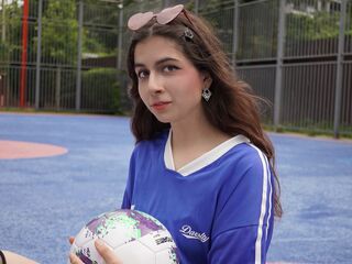nude webcamgirl pic AdrianaCline