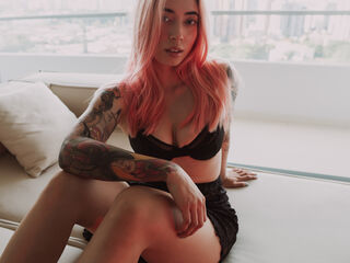free webcam video AlessaLaurent
