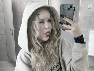 girl chat room AlicaUwu