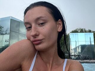 sexshow AliceLewandovski