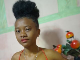 girl sexcam AlphonsineRazafy