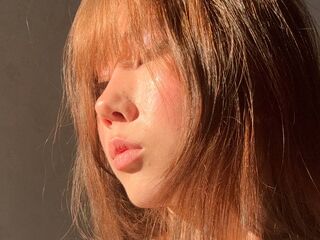 chatroom webcam AmiraCorbell