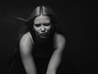 adult sex chat AngellaMaulin