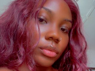hot chatroom AniMaculey