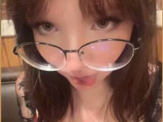closeup pussy web cam AnnGibson