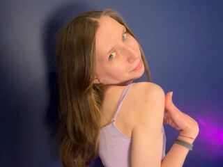 naughty cam girl masturbating with dildo AnnaEllins