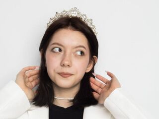 fingering girl ArielleTewell