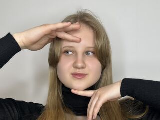 chatrubate cam girl ArmindaMerry