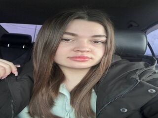 nude webcamgirl picture AvelineMyst