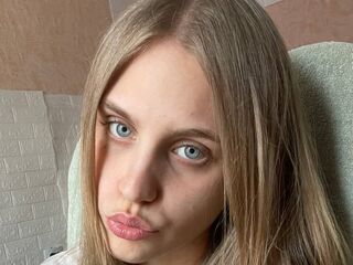 adult videochat webcam AyannaOverturf