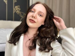 sexy camgirl chat BellaSwiger