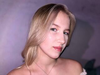 camgirl live sex photo BettyKirsy