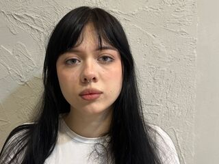 naked girl with webcam fingering BillieMilash