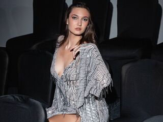 sexy webcamgirl pic BillyeMacke