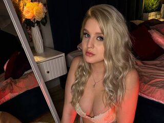 nude webcamgirl pic BlondieVi