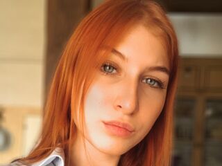 hot girl webcam picture BonnieCrook