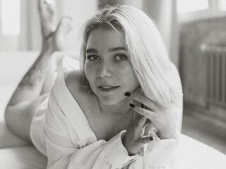 live webcam model BreanaAlosta