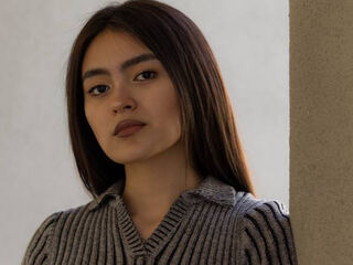 closeup cam CandraGraber