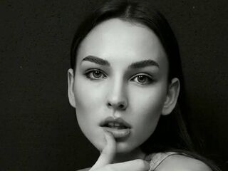 naked cam CariGugliuzza