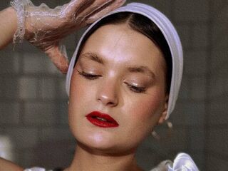 naked webcam girl photo CeolaBurzynski