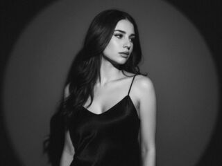 naked camgirl picture CharlaDaponte