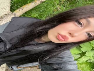 naughty camgirl masturbating with vibrator CherylSchwartz