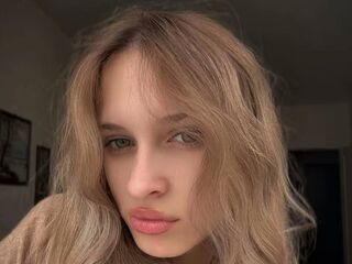 beautiful camgirl ChiaMaia