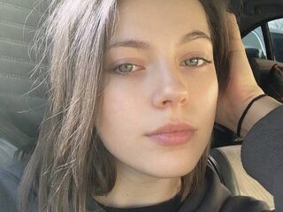 masturbating ClarettaZinno