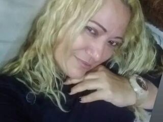 camgirl livesex ClauWhite