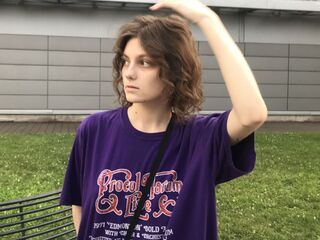 live cam chat CorinneKeidong